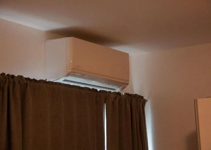 Apartment Mate